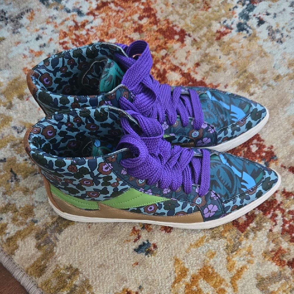 Coach C203 Floral High-Top Sneakers with Purple Laces Sz 10B